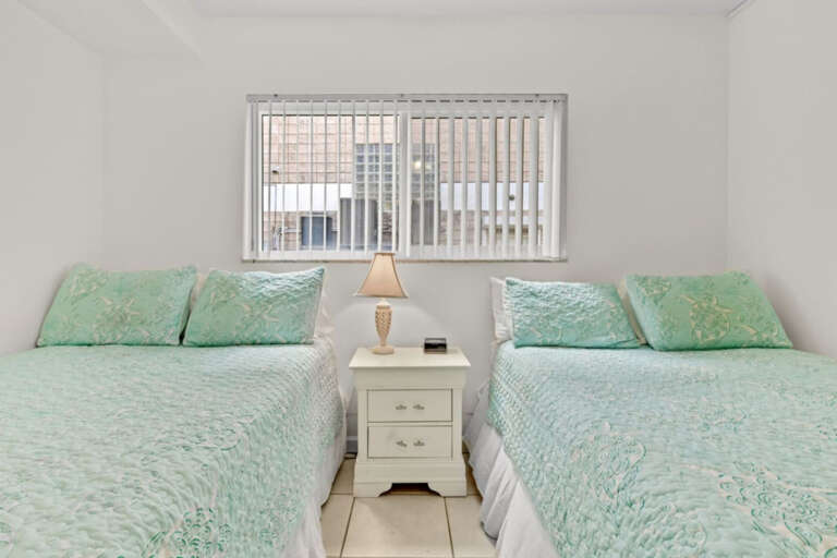 26-web-or-mls-14251 Gulf Blvd #3-2009