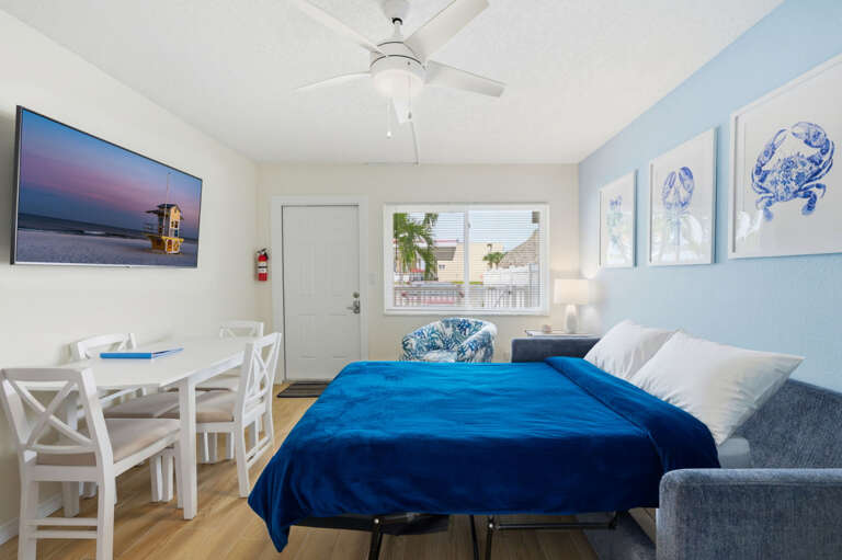 6-web-or-mls-14251 Gulf Blvd #3-4.jpg