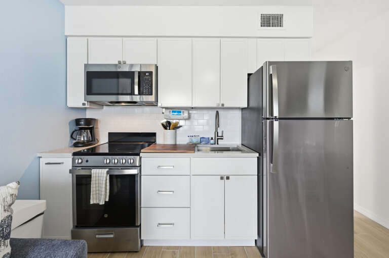 8-web-or-mls-14251 Gulf Blvd #3-10.jpg