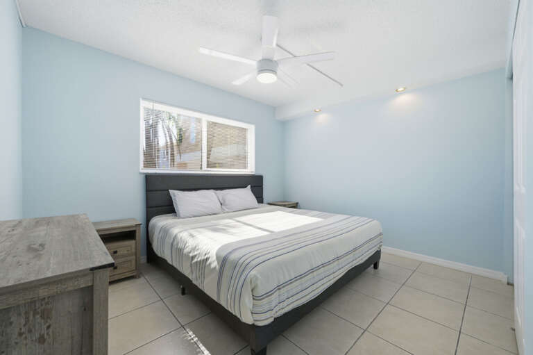 36-web-or-mls-14251 Gulf Blvd #6-8.jpg