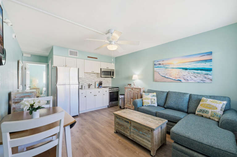 54-web-or-mls-14251 Gulf Blvd #8-2.jpg