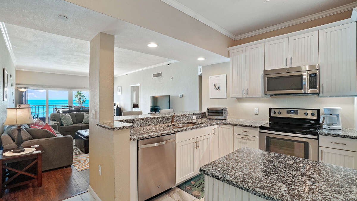 San Remo 307 Redington Shores, FL 3 Bedrooms Sleeps 8