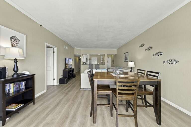 9-web-or-mls-18320 Gulf Blvd, Unit 307-6.jpg
