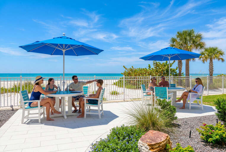 51-web-or-mls-20000 Gulf Boulevard #604 - Outdoor Area-11.jpg