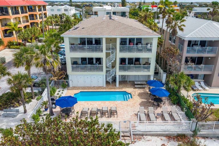 43-web-or-mls-2108 Beach Trail unit 202-10.jpg