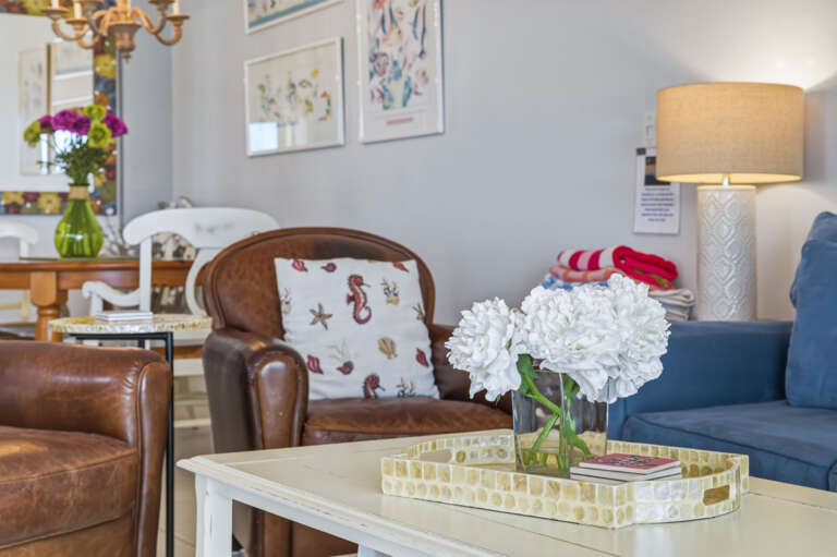 9-web-or-mls-2108 Beach Trail unit 202-52.jpg