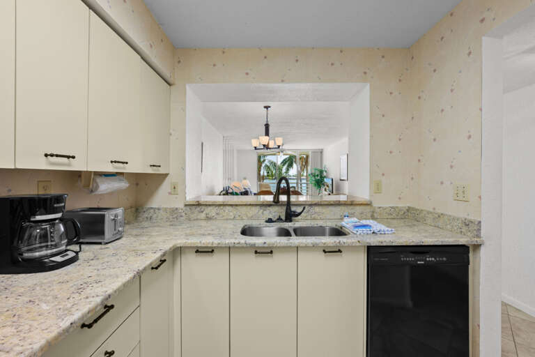 11-web-or-mls-5801 Bahia Del Mar Circle #212-20.jpg