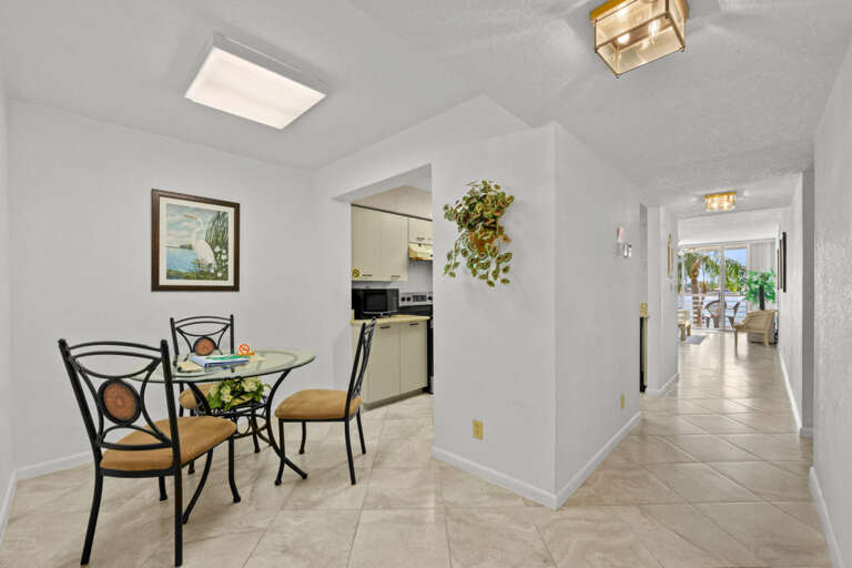 13-web-or-mls-5801 Bahia Del Mar Circle #212-22.jpg