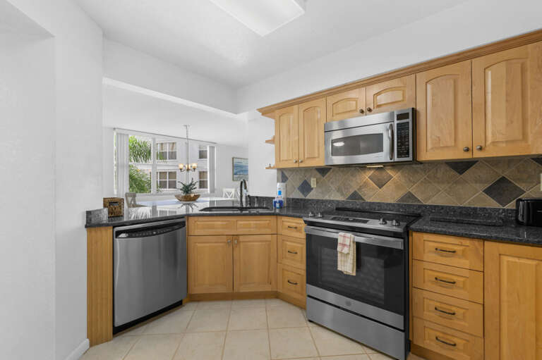 15-web-or-mls-5801 Bahia Del Mar Cir# 309-2574.jpg 15-web-or-mls-5801 Bahia Del Mar Cir# 309-2574.jpg