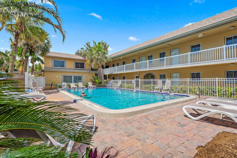 Interior and Exterior - 600 71st Ave #4, St Pete Beach, FL 33706, USA-20