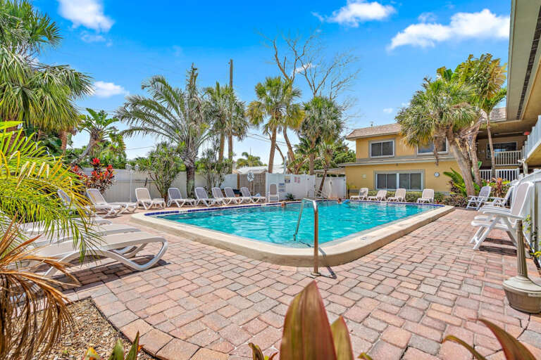 Interior and Exterior - 600 71st Ave #4, St Pete Beach, FL 33706, USA-21