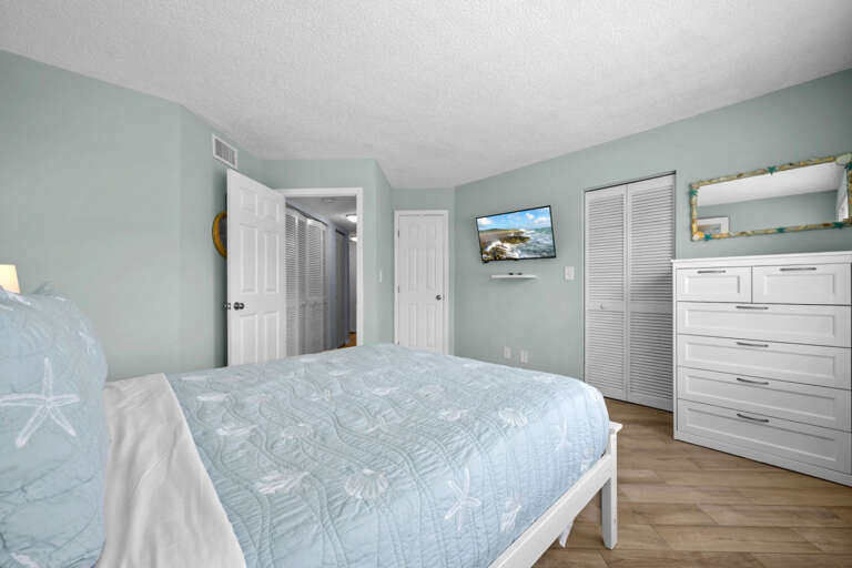 23-web-or-mls-6047 Bahia del Mar Blvd #164-24.jpg