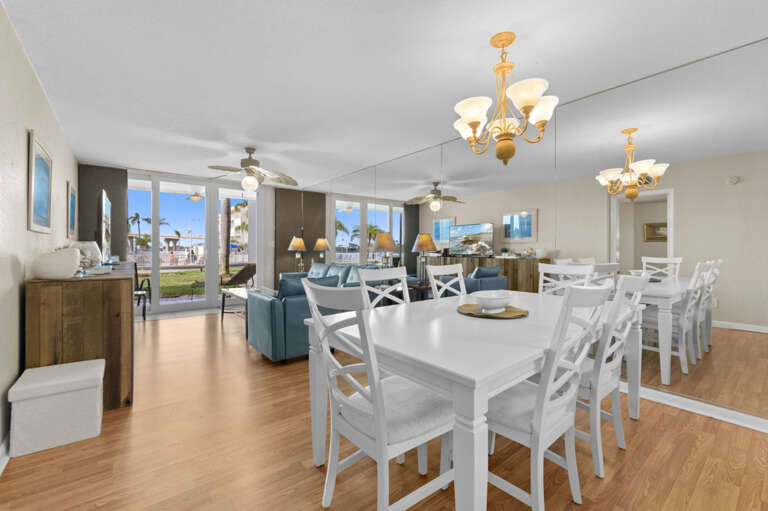 6-web-or-mls-6061 Bahia Del Mar Cir Apt 143-17.jpg