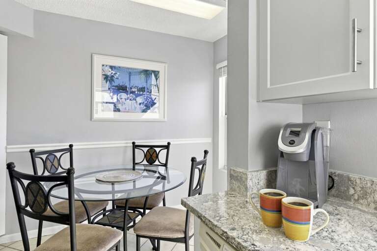18-web-or-mls-6077 Bahia Del Mar Blvd #219-9.jpg