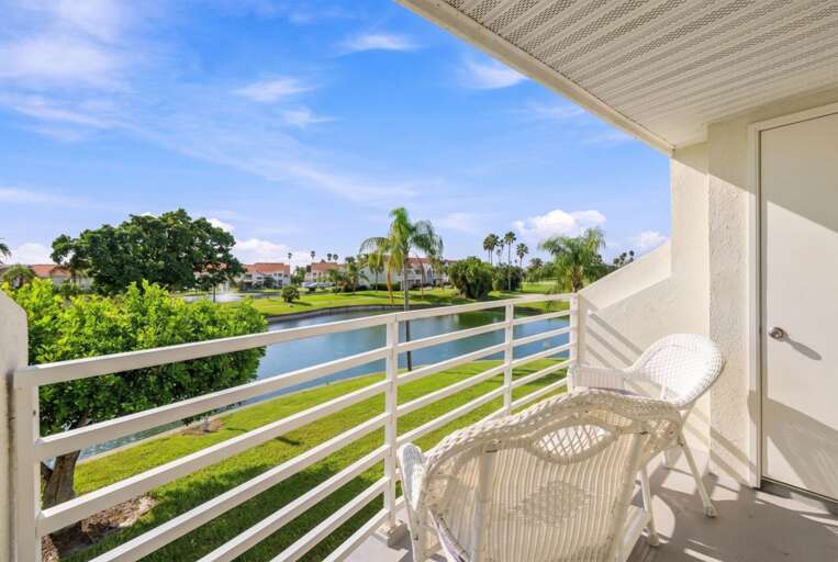 7-web-or-mls-6077 Bahia Del Mar Blvd #219--2.jpg