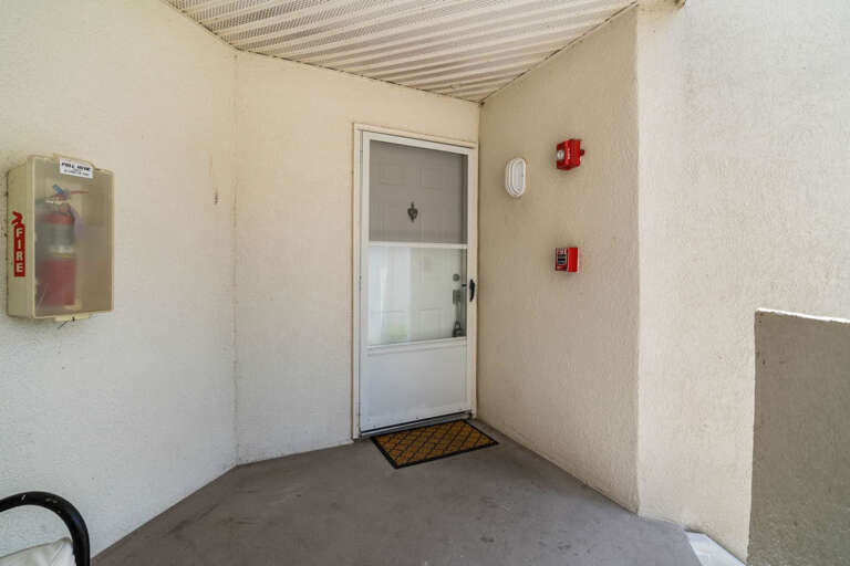 Exterior and Interior Photos 6077 Bahia Del Mar Blvd S #223 (3 of 25)