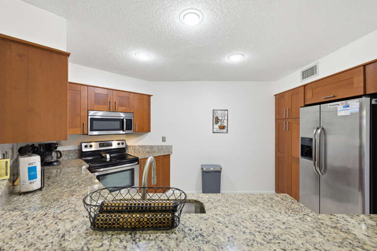 15-web-or-mls-6077 Bahia Del Mar Blvd S #223-20.jpg