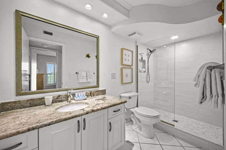 5-web-or-mls-6083 Bahia Del Mar Cir #562-5.jpg