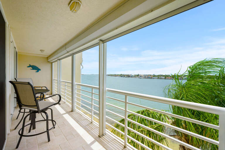 3-web-or-mls-6083 Bahia Del Mar Cir #562-2.jpg