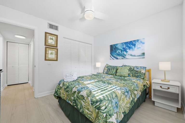 27-web-or-mls-6177 Sun Blvd #103-24.jpg