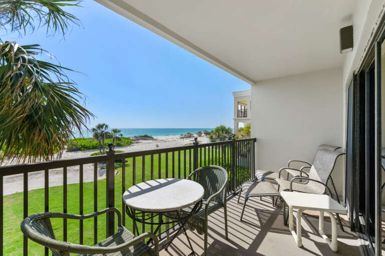 15-web-or-mls-7466 Bayshore Dr #305-35.jpg 15-web-or-mls-7466 Bayshore Dr #305-35.jpg