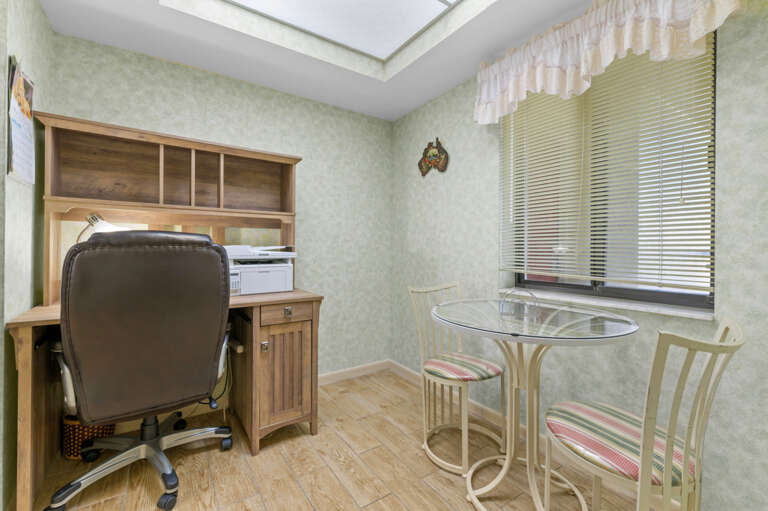 20-web-or-mls-7466 Bayshore Dr #305-41.jpg 20-web-or-mls-7466 Bayshore Dr #305-41.jpg