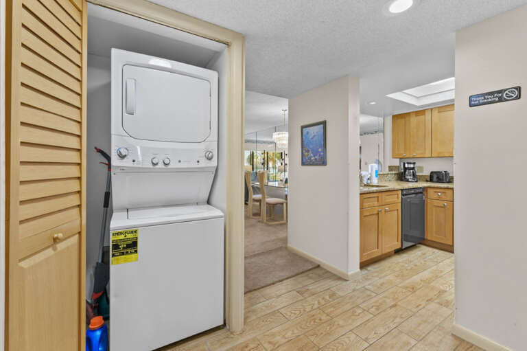 27-web-or-mls-7466 Bayshore Dr #305-48.jpg 27-web-or-mls-7466 Bayshore Dr #305-48.jpg
