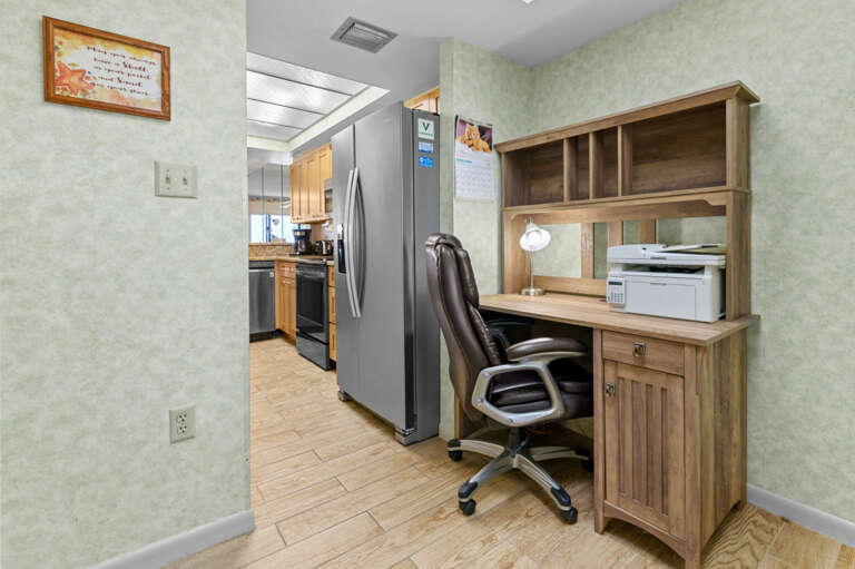 21-web-or-mls-7466 Bayshore Dr #305-42.jpg 21-web-or-mls-7466 Bayshore Dr #305-42.jpg