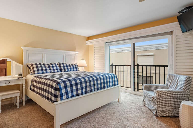 Master Bedroom with King Sized Bed