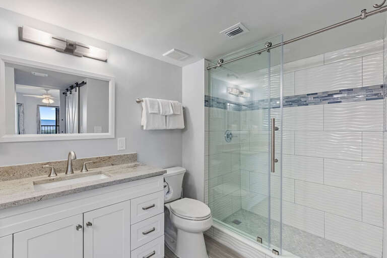 Master Bathroom with walk in shower Master Bathroom with walk in shower
