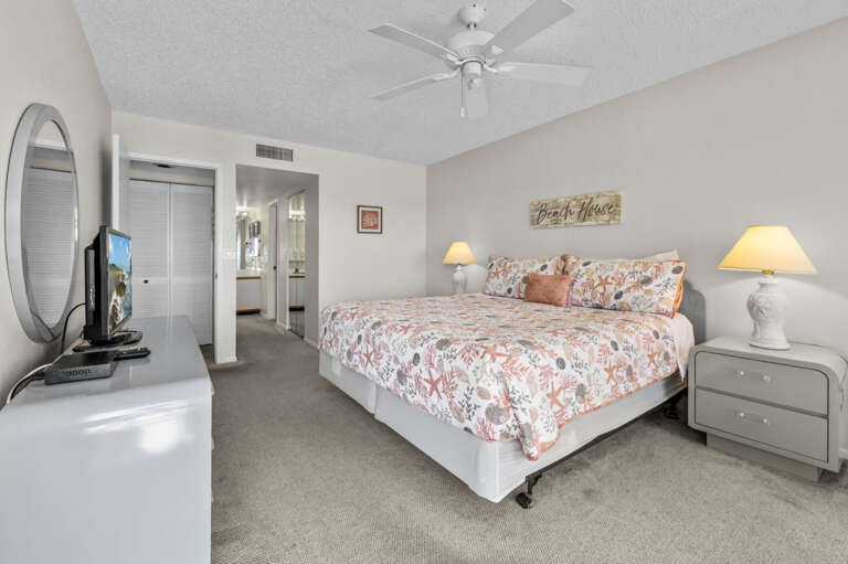 16-web-or-mls-7564 Bayshore Dr #404-22.jpg 16-web-or-mls-7564 Bayshore Dr #404-22.jpg