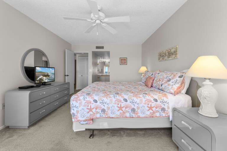 18-web-or-mls-7564 Bayshore Dr #404-27.jpg 18-web-or-mls-7564 Bayshore Dr #404-27.jpg