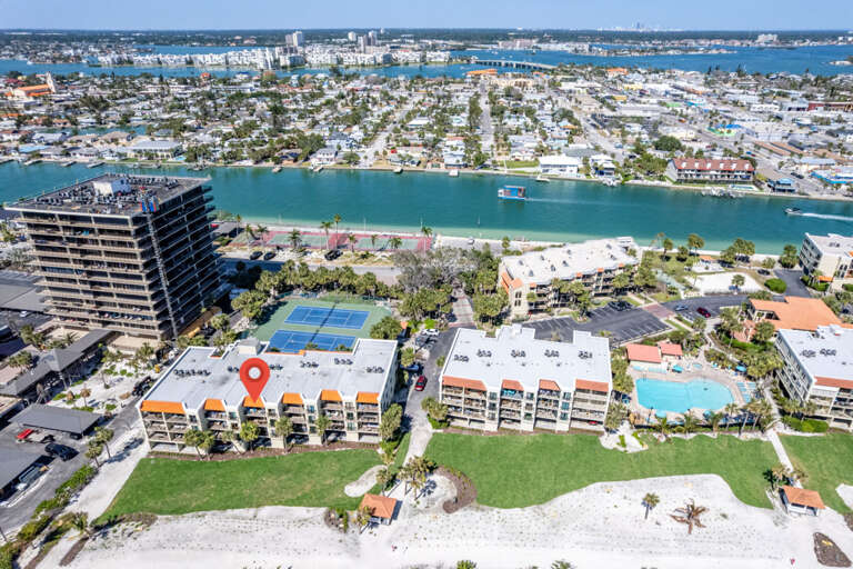 37-web-or-mls-7564 Bayshore Dr #404-10-3.jpg 37-web-or-mls-7564 Bayshore Dr #404-10-3.jpg
