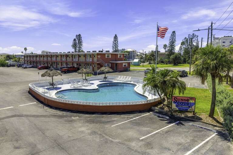2-web-or-mls-8565 W Gulf Blvd #28S-13.jpg