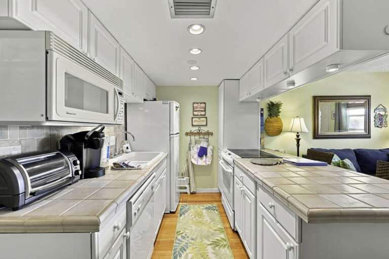 9-web-or-mls-8565 W Gulf Blvd #28S-28.jpg