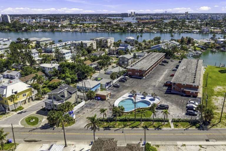 1-web-or-mls-8565 W Gulf Blvd #28S-24.jpg