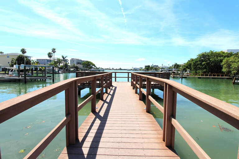 Viewing Pier to the Intra-Coastal Viewing Pier to the Intra-Coastal