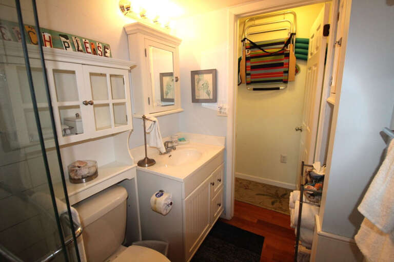 Bathroom 3 Bathroom 3