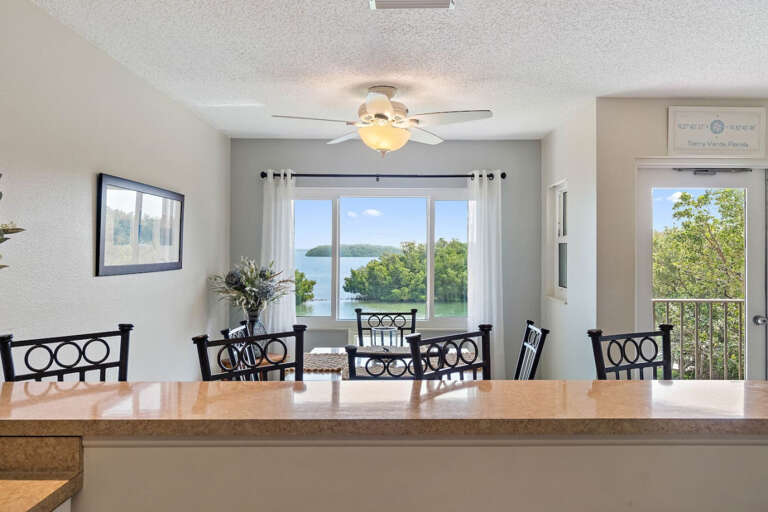 06-Exterior and Interior Photos 1515 Pinellas Bayway S A12 (6 of 25)