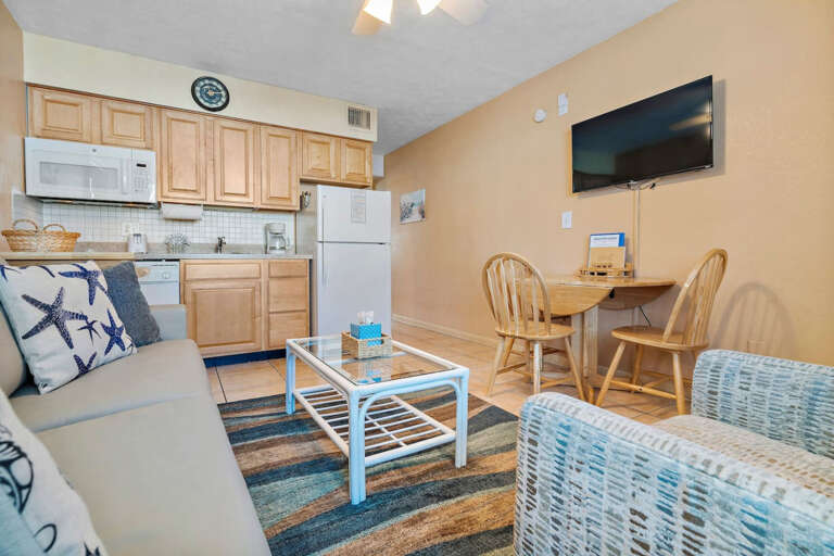 14251 Gulf Blvd #7, Madeira Beach, FL 33708, USA-5 14251 Gulf Blvd #7, Madeira Beach, FL 33708, USA-5