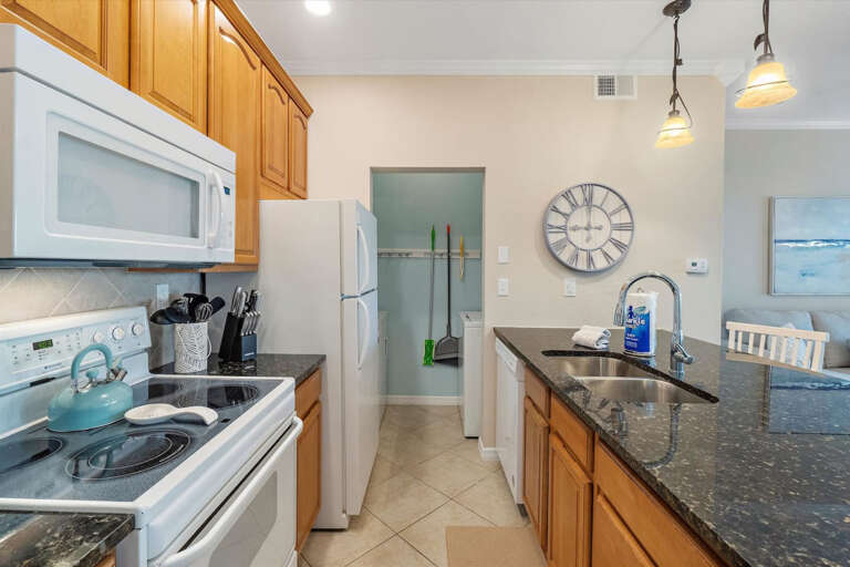 39-Interior and Exterior 10764 70th Ave N Unit 3102-22