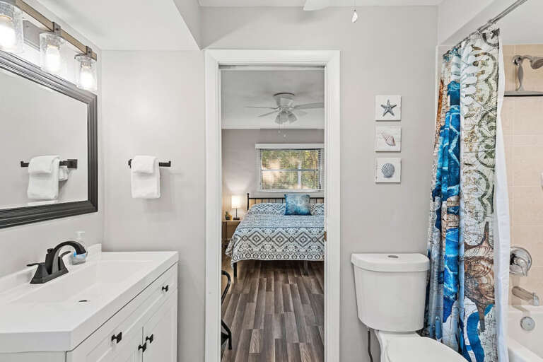 New Jack & Jill bath to get ready for the day includes hair dryer. New Jack & Jill bath to get ready for the day includes hair dryer.