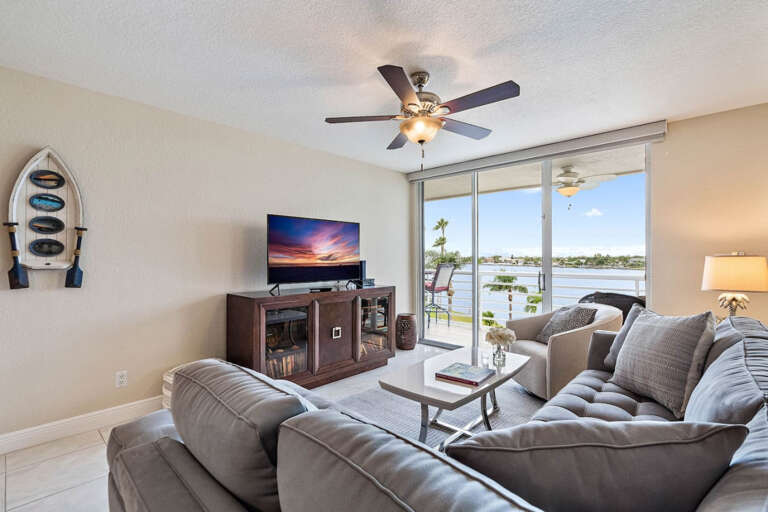 Living Area with Waterview Living Area with Waterview