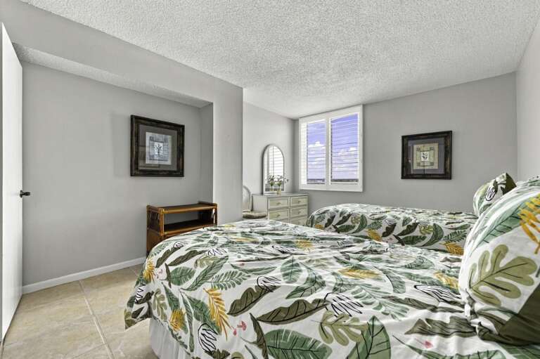 27-web-or-mls-6287 Bahia Del Mar Cir #406-30.jpg