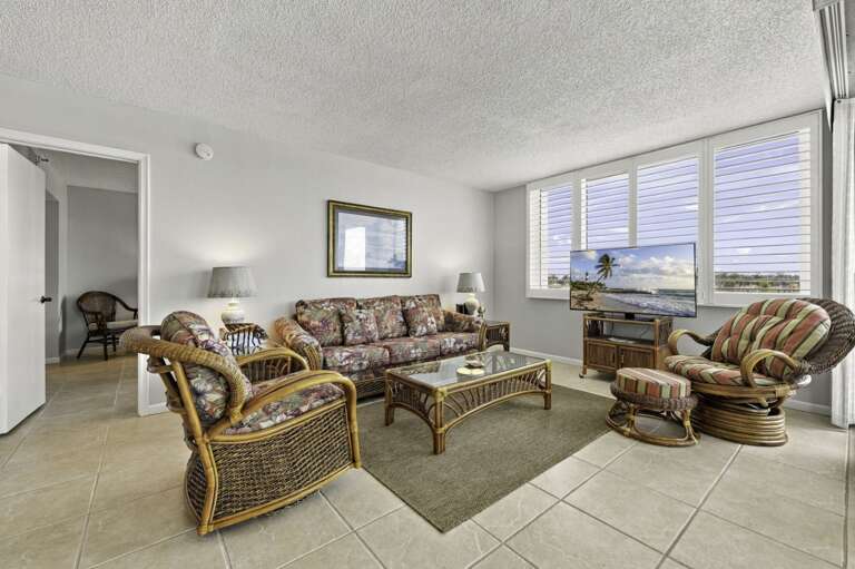 2-web-or-mls-6287 Bahia Del Mar Cir #406-7.jpg
