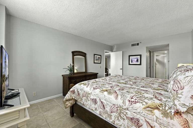 21-web-or-mls-6287 Bahia Del Mar Cir #406-13.jpg