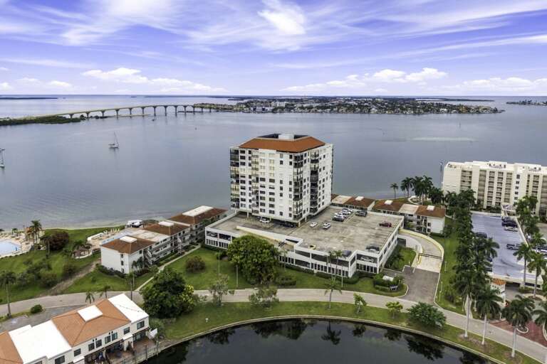 34-web-or-mls-6287 Bahia Del Mar Cir #406-2.jpg