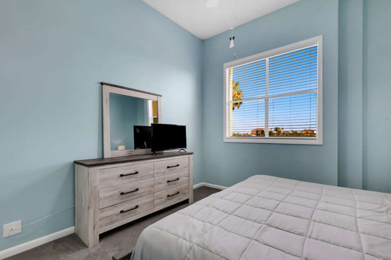 Master Bedroom Master Bedroom