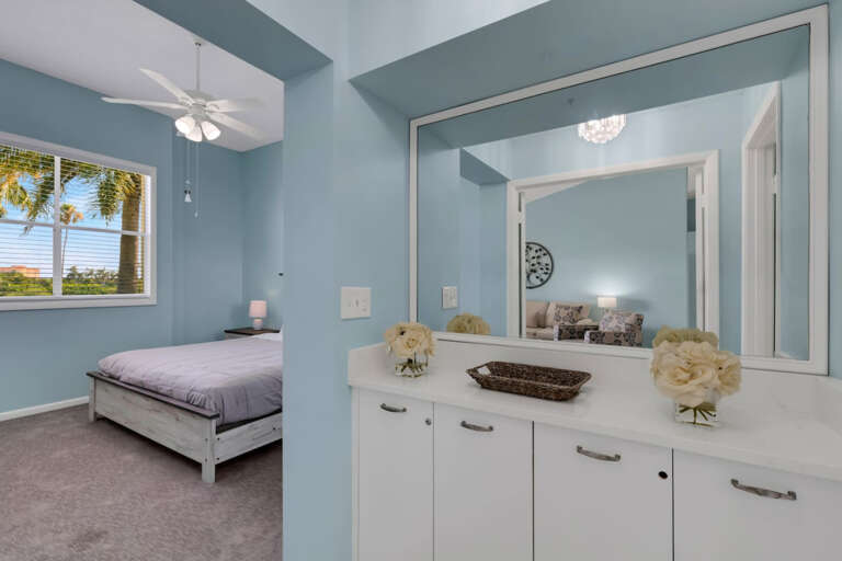 Master Bedroom Master Bedroom