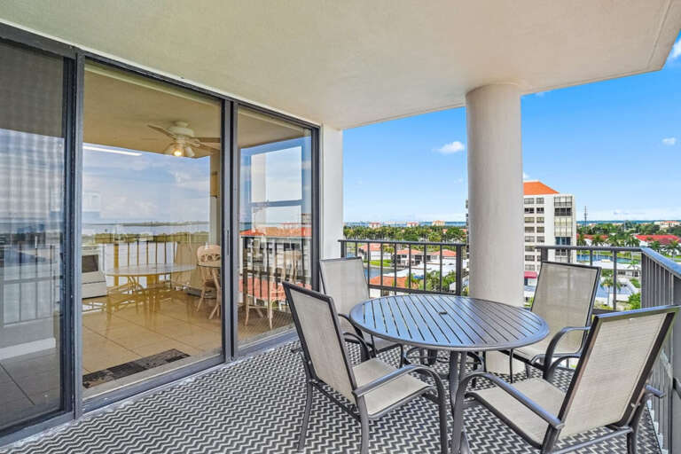 Balcony Seating Balcony Seating